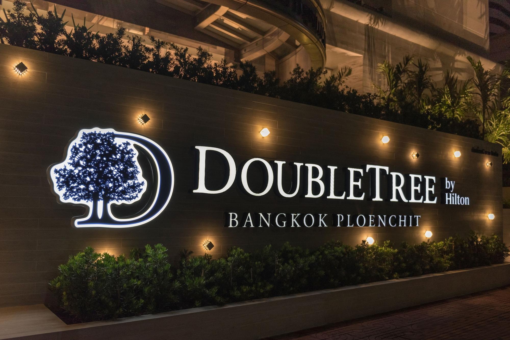 Doubletree By Hilton Bangkok Ploenchit Otel Dış mekan fotoğraf