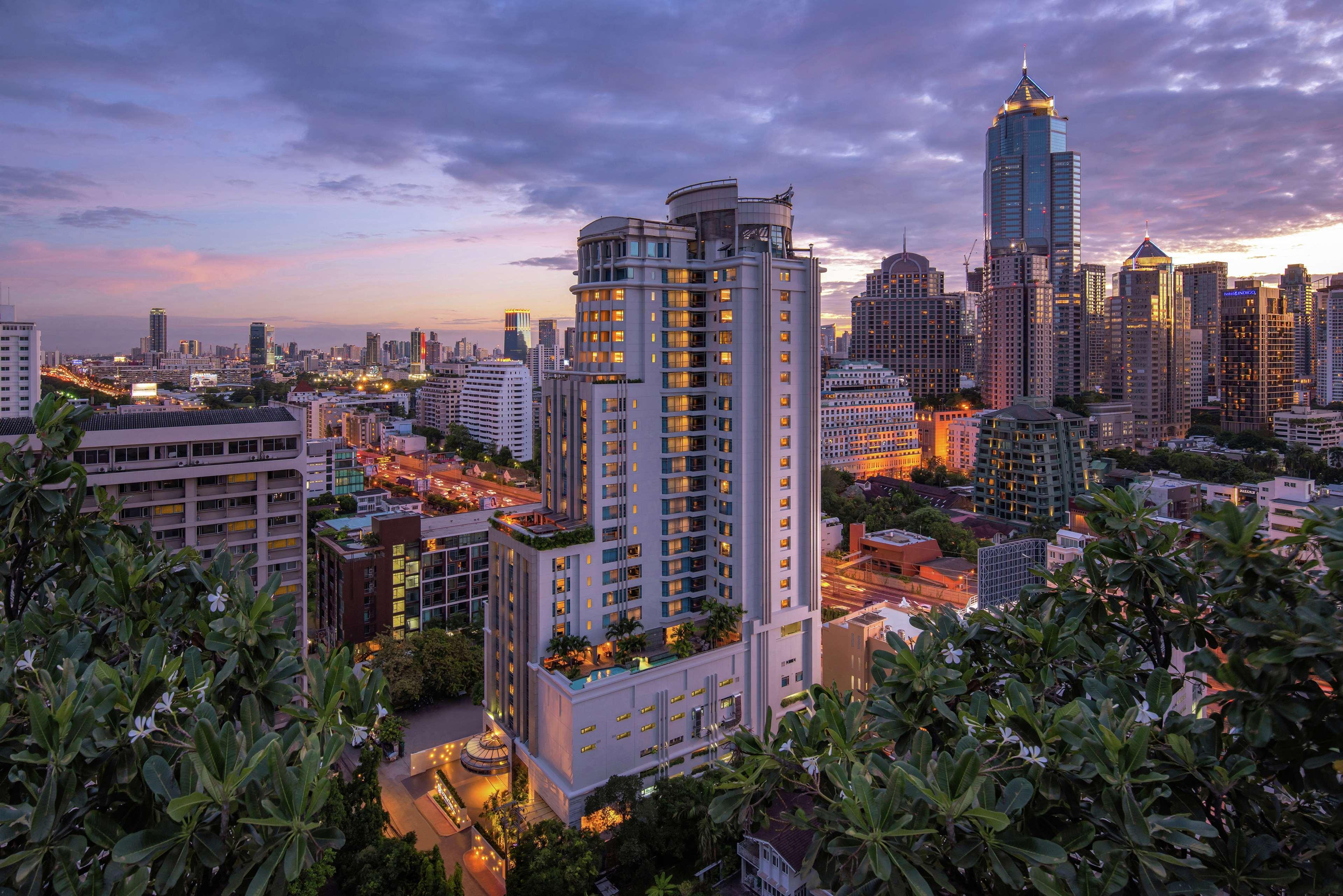 Doubletree By Hilton Bangkok Ploenchit Otel Dış mekan fotoğraf