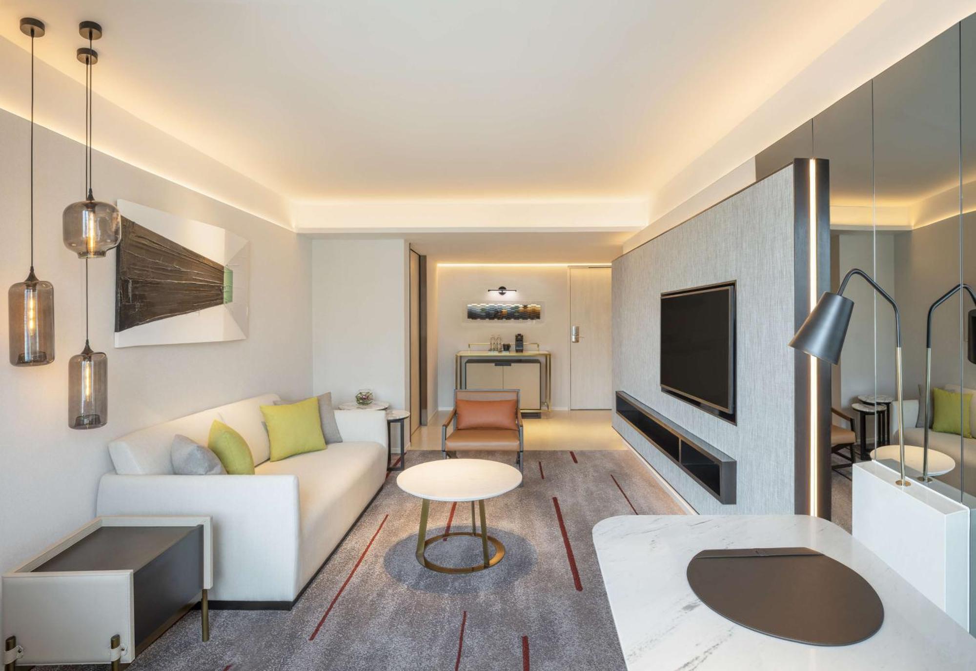 Doubletree By Hilton Bangkok Ploenchit Otel Dış mekan fotoğraf