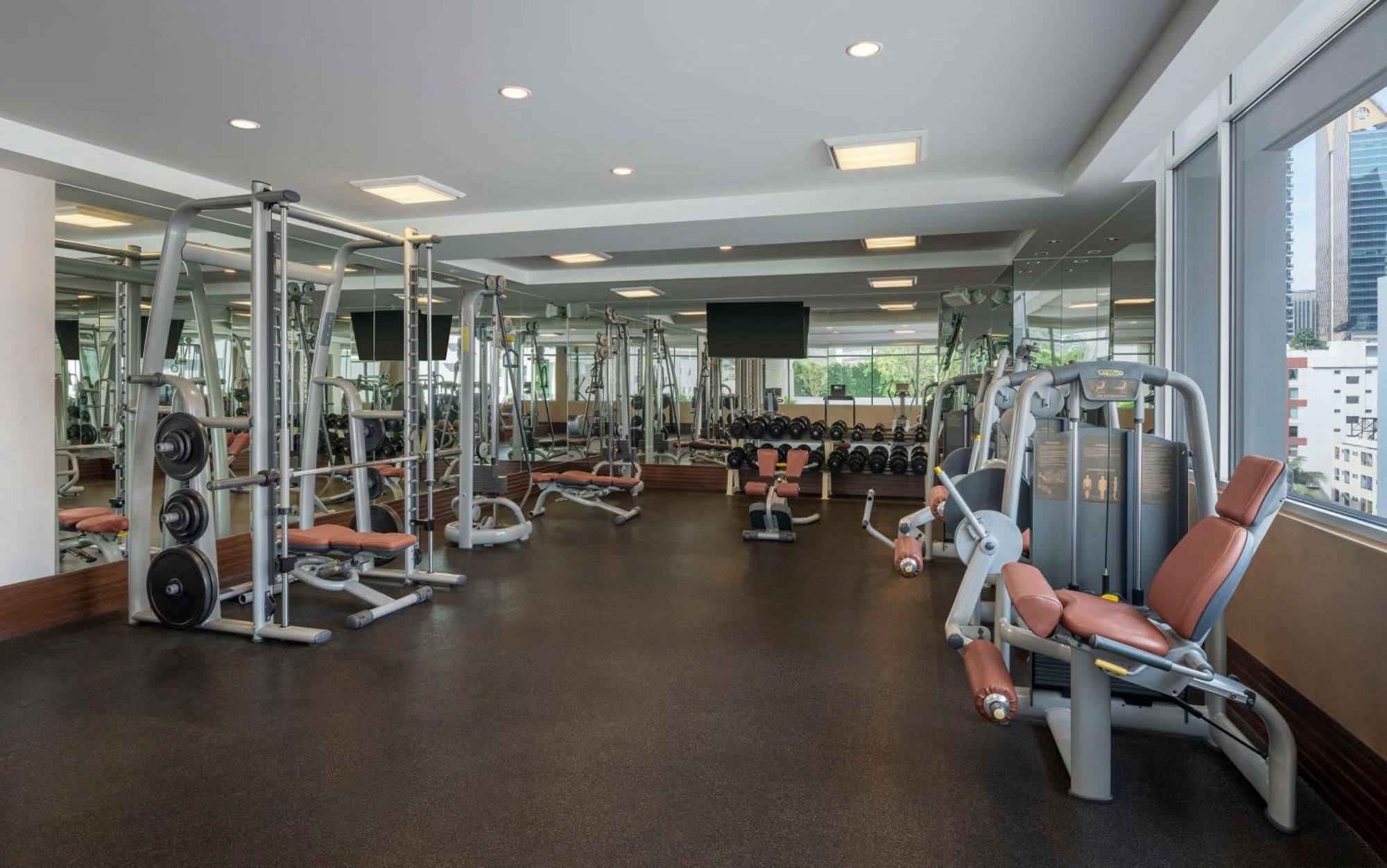 Doubletree By Hilton Bangkok Ploenchit Otel Dış mekan fotoğraf