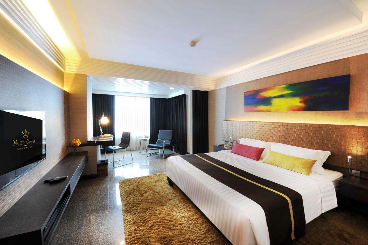 Doubletree By Hilton Bangkok Ploenchit Otel Dış mekan fotoğraf